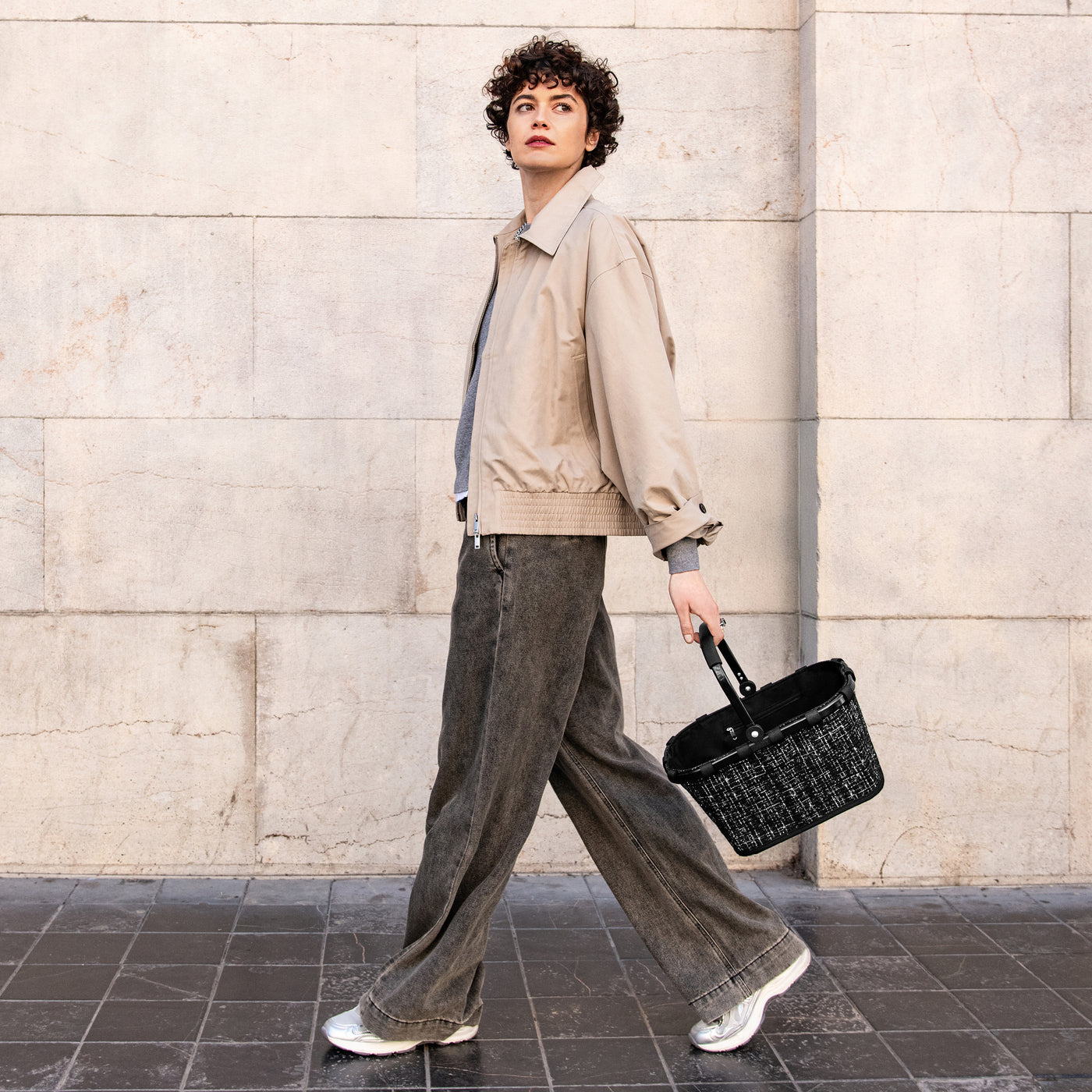 carrybag XS bouclé black carrybag XS Reisenthel