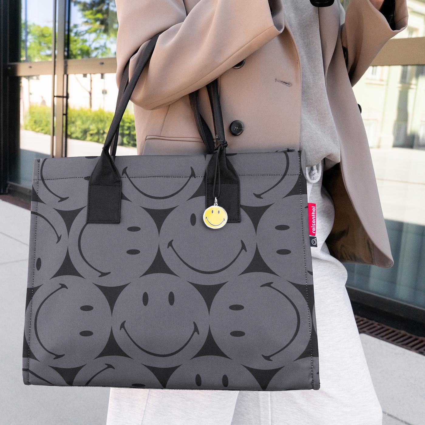 daily shopper smiley grey daily shopper Reisenthel
