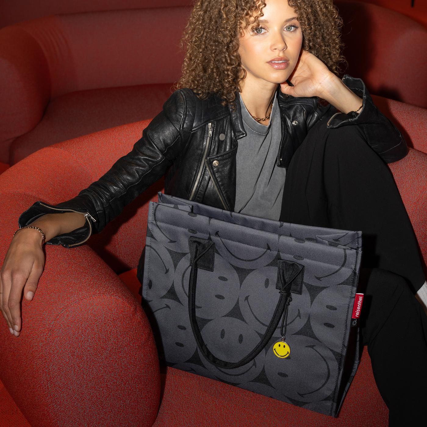daily shopper smiley grey daily shopper Reisenthel