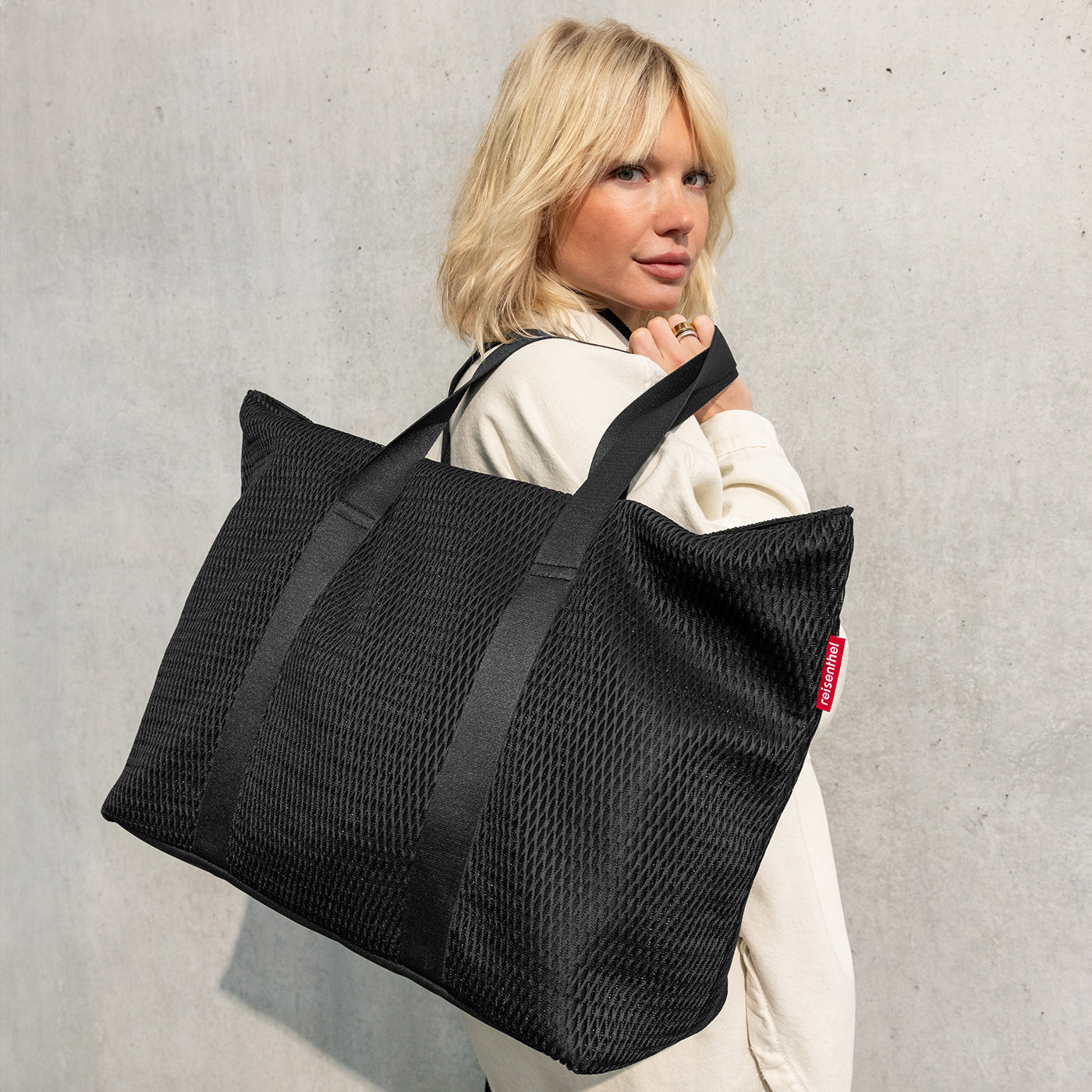 extralite shopper L mesh black extralite shopper L Reisenthel