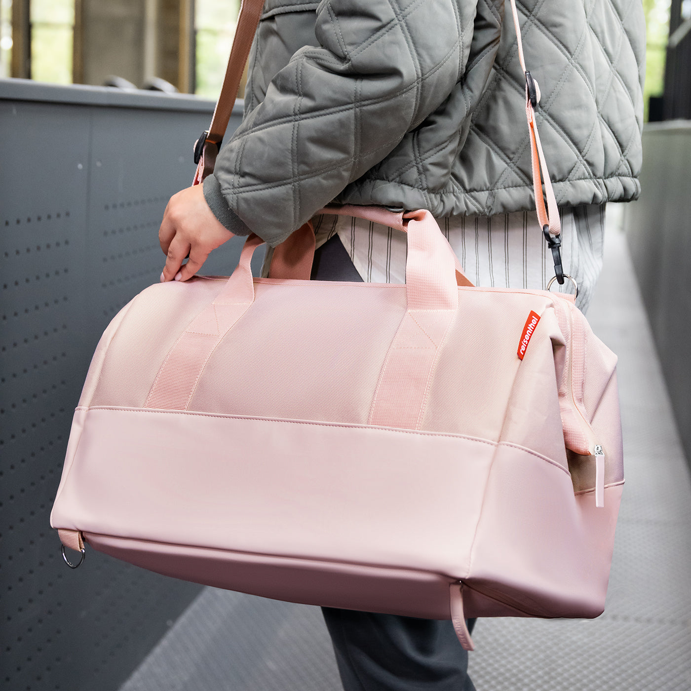 allrounder M duffel mix blush allrounder M duffel Reisenthel