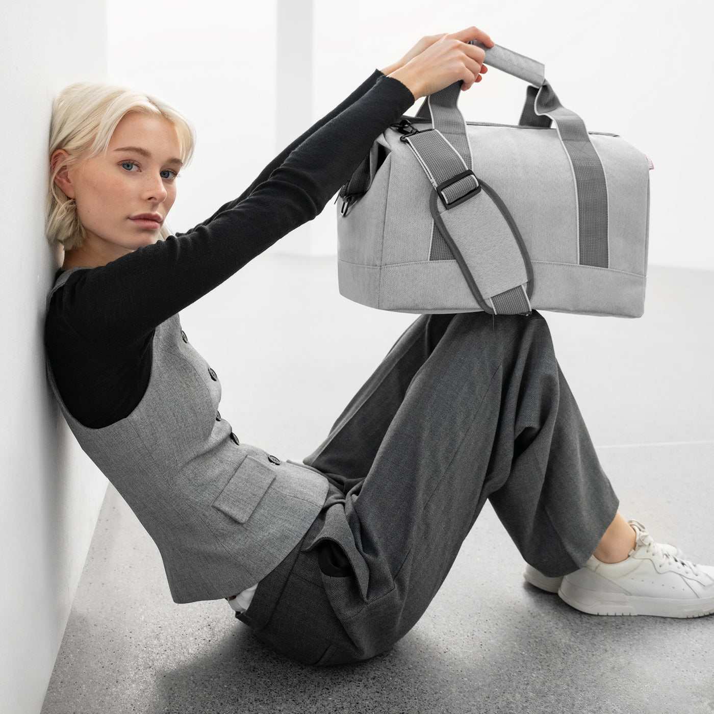 allrounder M herringbone grey allrounder M Reisenthel