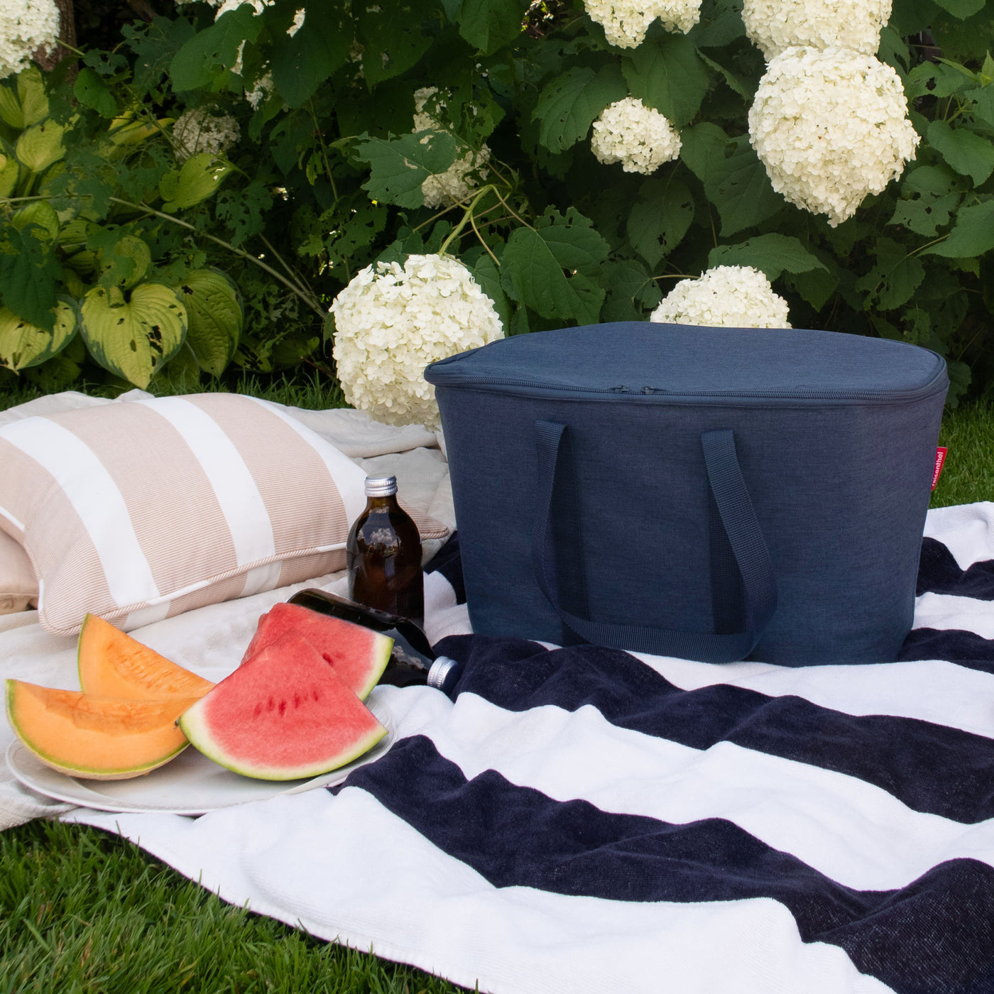coolerbag twist navy coolerbag Reisenthel