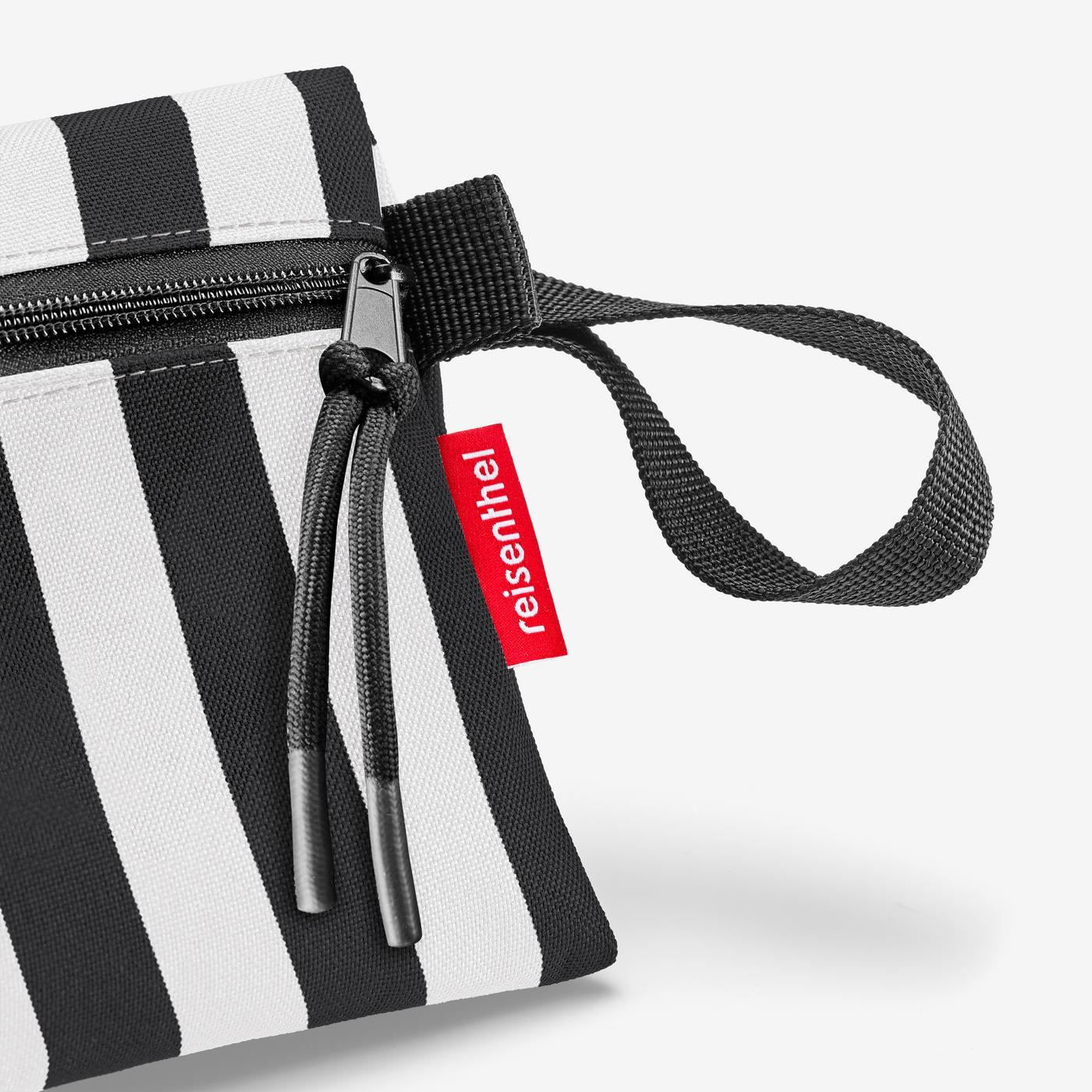 maxi case summerstripes black maxi case Reisenthel