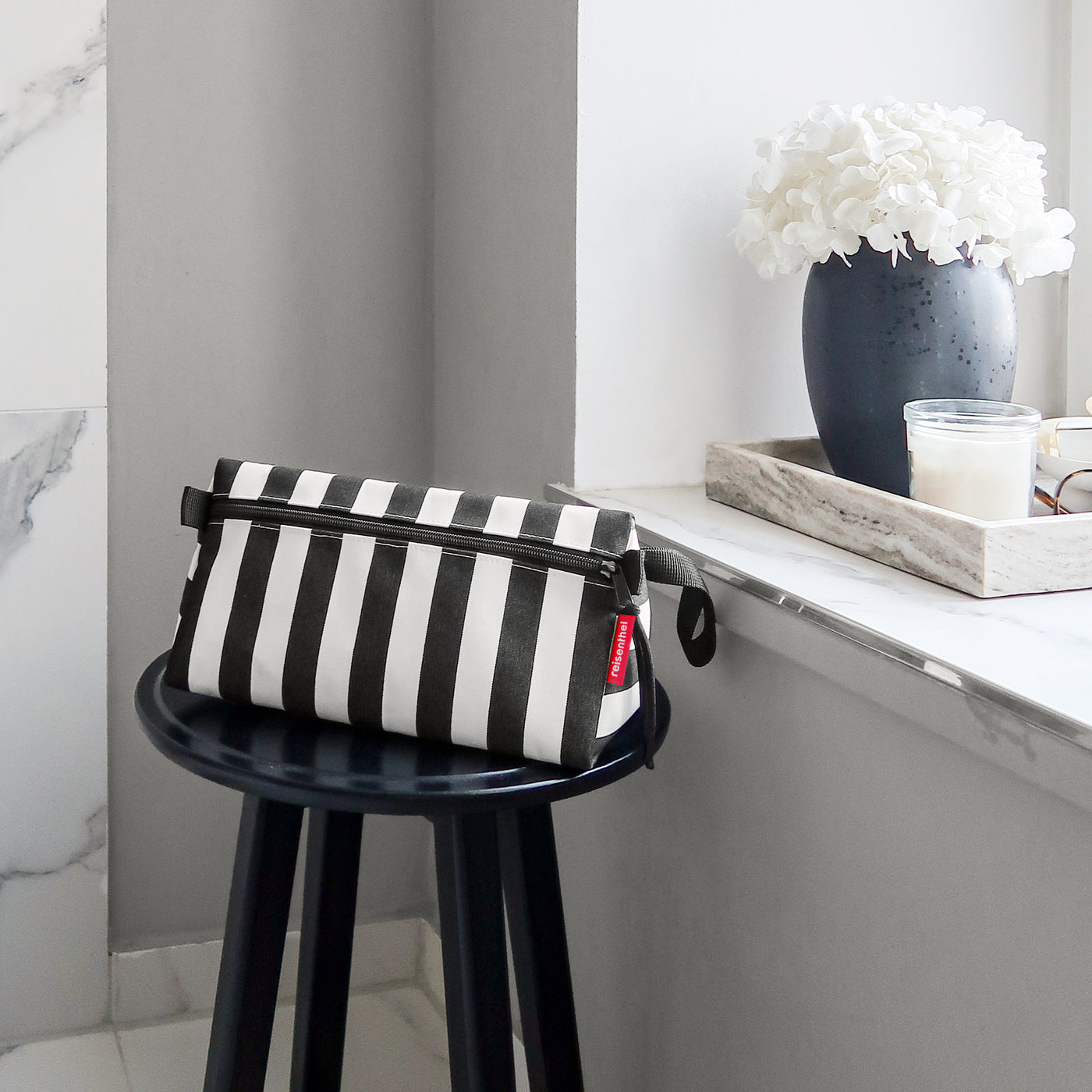 maxi case summerstripes black maxi case Reisenthel