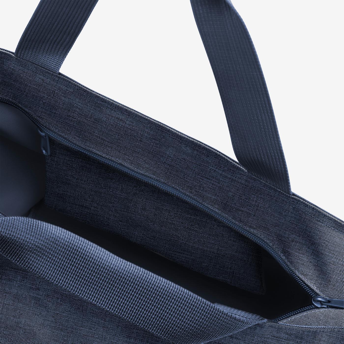 shopper M twist navy shopper M Reisenthel