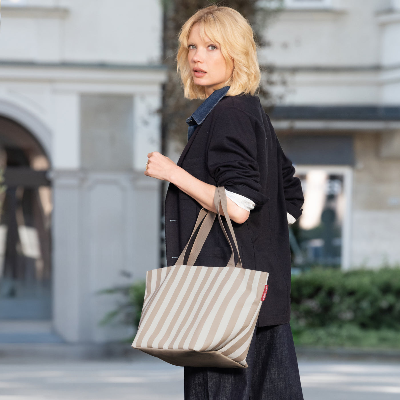 shopper M summerstripes coffee shopper M Reisenthel